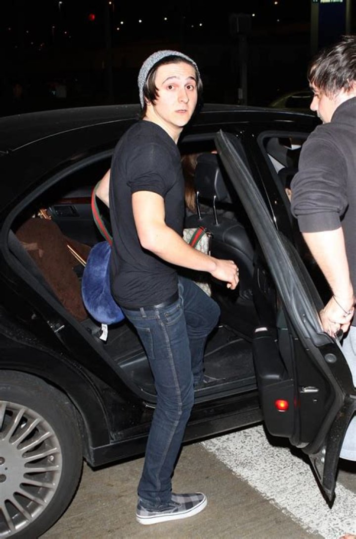 Mitchel Musso Photos Photos 2010 MTV Video Music Awards Arrivals 3