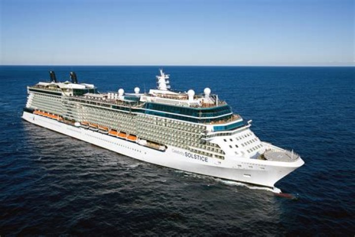 My &ldquo;Love Boat&rdquo; of celebrity photos Plugs 'N Pixels