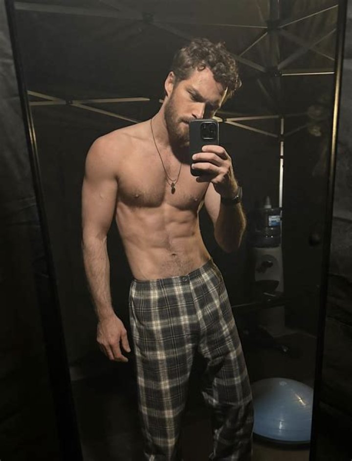 my new plaid pants Good Morning, Gratuitous Alden Ehrenreich II