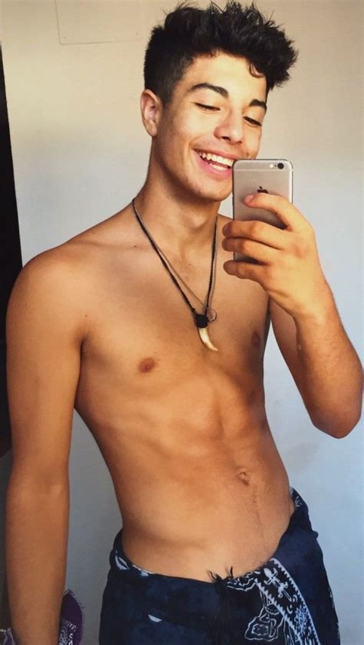 Naim Darrechi Chicos atractivos, Chicos famosos, Adolescentes guapos