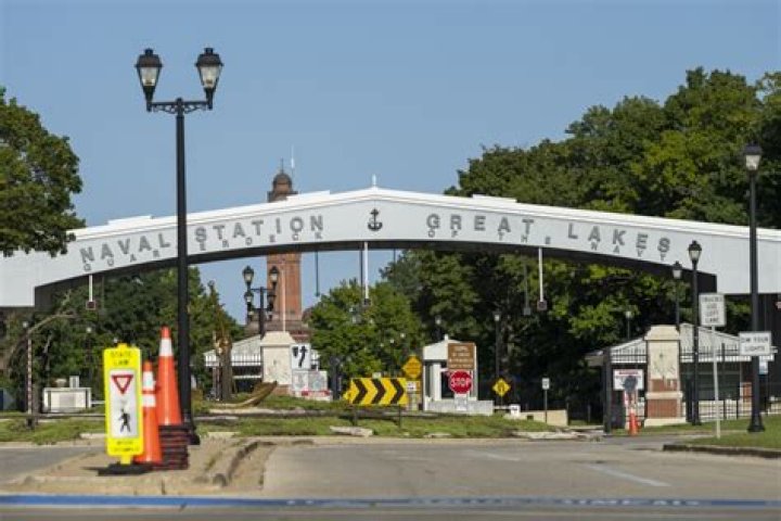 Naval Station Great Lakes temporarily put on lockdown ABC7 Chicago