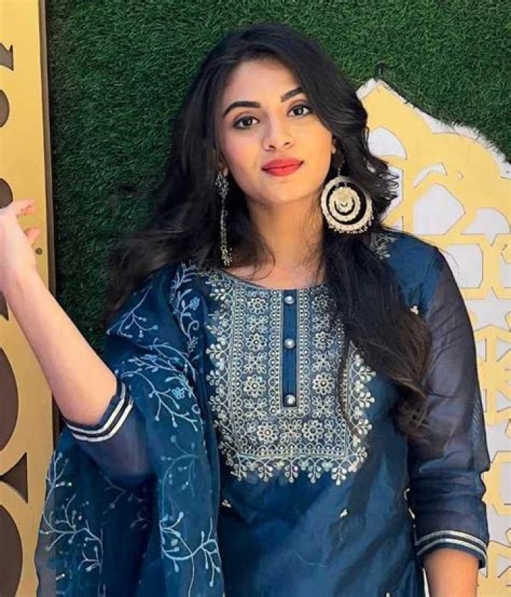 Nayan Karishma Wiki, Biography, Age, Movies, Web Series, Images