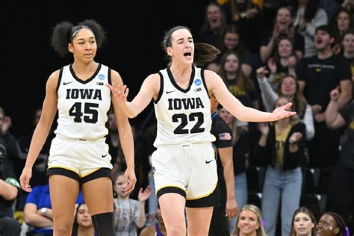 NCAAW Iowa Hawkeyes freshman Hannah Stuelke continues to step up