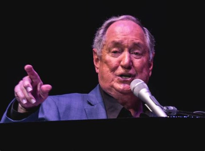 Neil Sedaka Net Worth August 2023, Salary, Age, Siblings, Bio, Family
