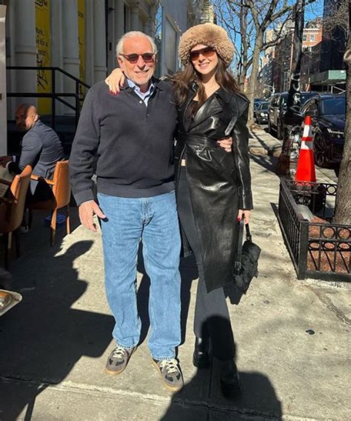 Nicola Peltz makes shock confession about billionaire parents' marriage