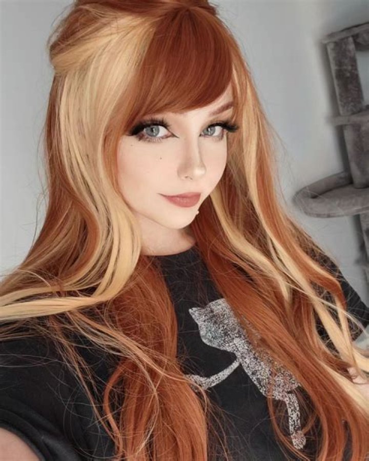 Nicole Eevee Davis (nicoleeeveedavis) sexyhair