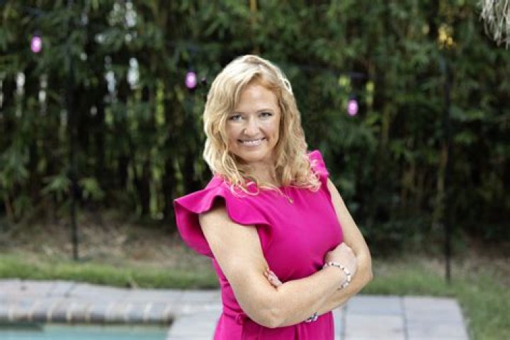 Nicole.Wensel.Image.2 GirlTalkHQ