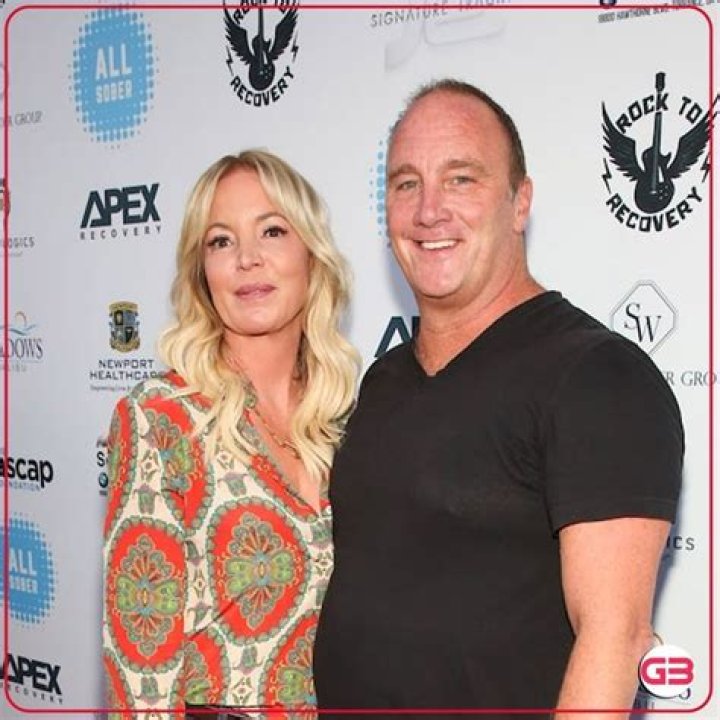 Nikki Cox and Jay Mohr a son The Washington Post