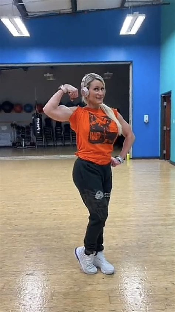 Nikki Warner