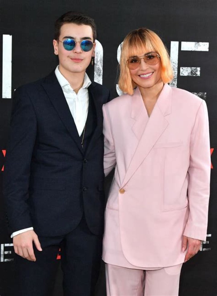 Noomi och Ola Rapace barn har vuxit upp här är han idag Baaam
