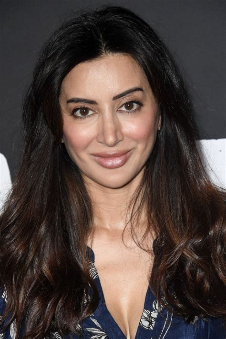 Noureen DeWulf's Feet