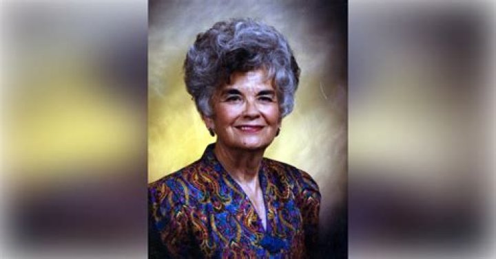 Obituary of Jean McKenna Gray's Funeral Chapel, Ltd.