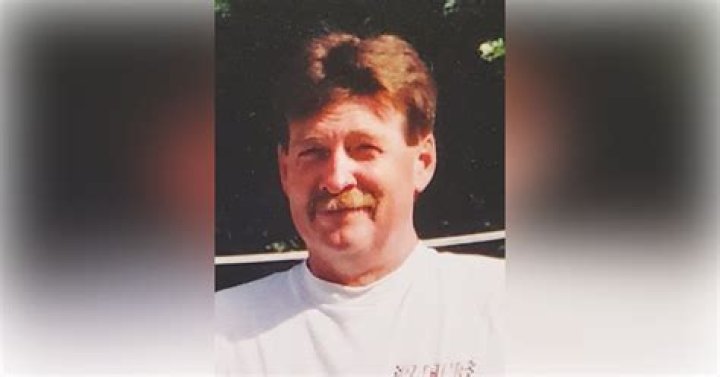 Obituary of Robert J. McIntire Clayton & McGirr Funeral Home Pr...