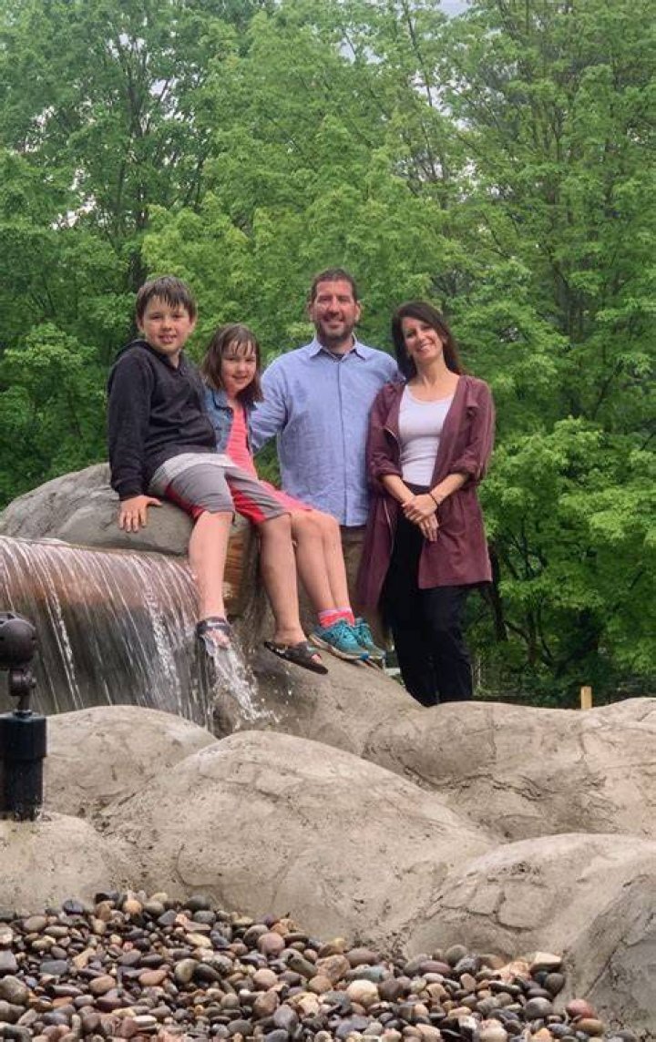 Olde Saratoga Miniature Golf course offers trip through history