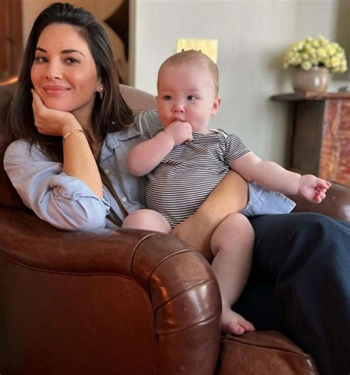Olivia Munn takes baby on his first roundtrip flight