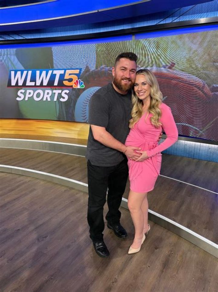 Olivia Ray WLWT5 Cincinnati r/hot_reporters
