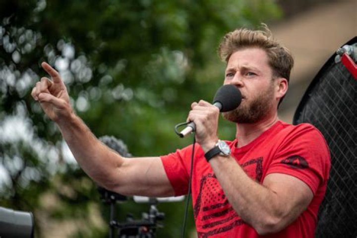 Owen Shroyer Age, Wife, Net Worth, Bio, Married Wiki【 InfoWars 】Salary