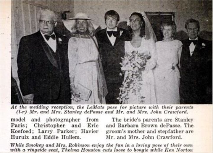 Paul Le Mat and Suzanne de Passe wedding featured in Jet Magazine 8/3