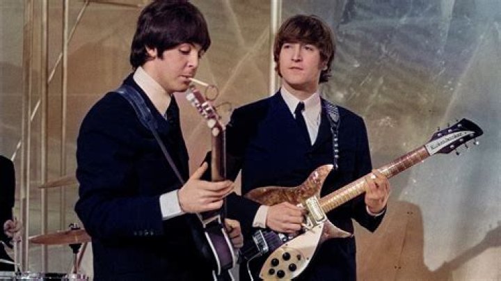 Paul McCartney & Beatrice from The Big Picture Today's Hot Photos E