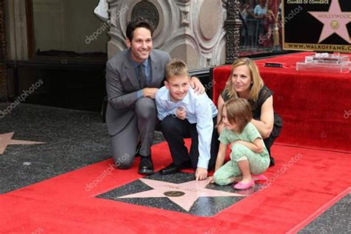 Paul Rudd With His Family on the Hollywood Walk of Fame POPSUGAR