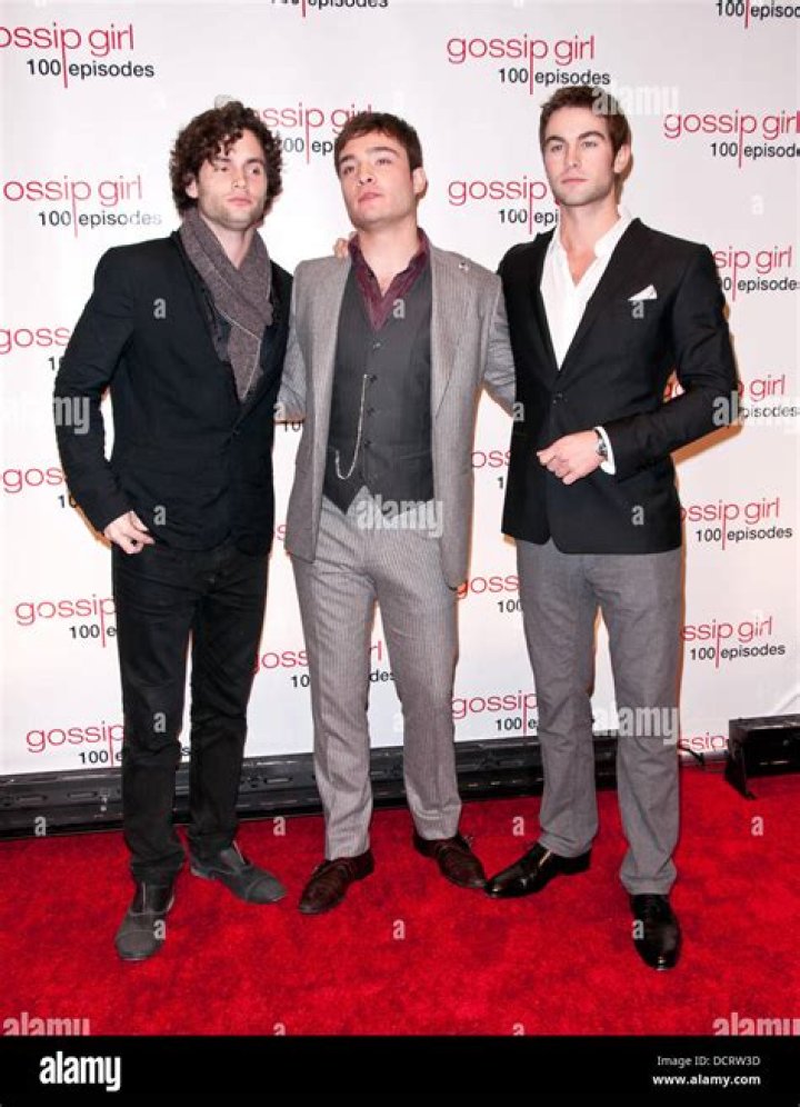 Penn Badgley & Chace Crawford 'Rocked' Exhibition! Photo 2607886