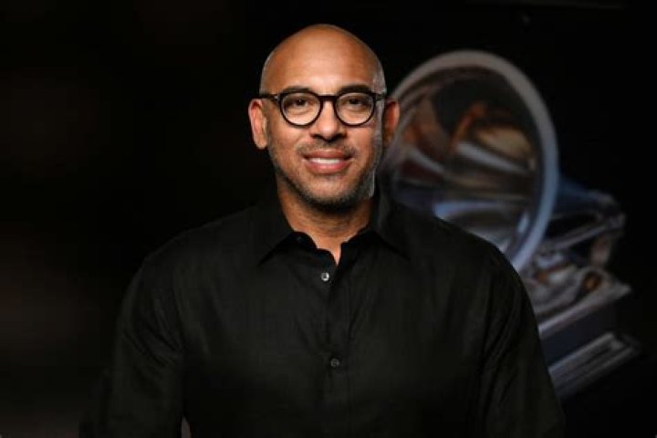 Photo Harvey Mason jr. and Britt Burton Arrive for the 64th Grammy