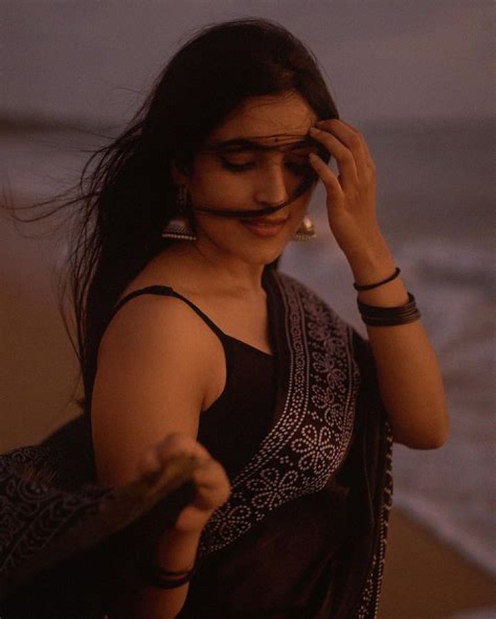Pin by Surendra Reddy on Nidhi Agarwal in 2020 Actresses, Nidhi