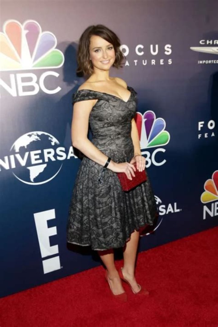 Pin on Milana Vayntrub