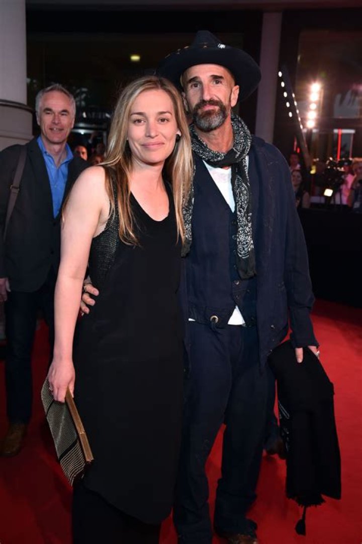 Piper Perabo, Stephen Kay Prep for TV Series 'The Fight' Hollywood