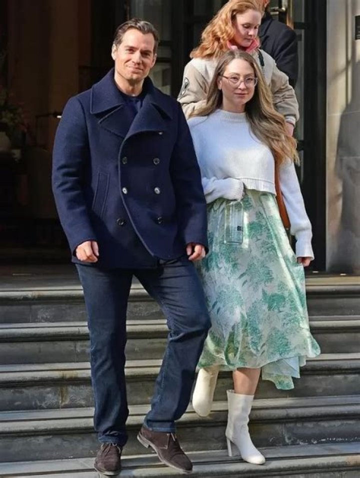 Quién es Natalie Viscuso? Conoce a la novia de Henry Cavill Revista