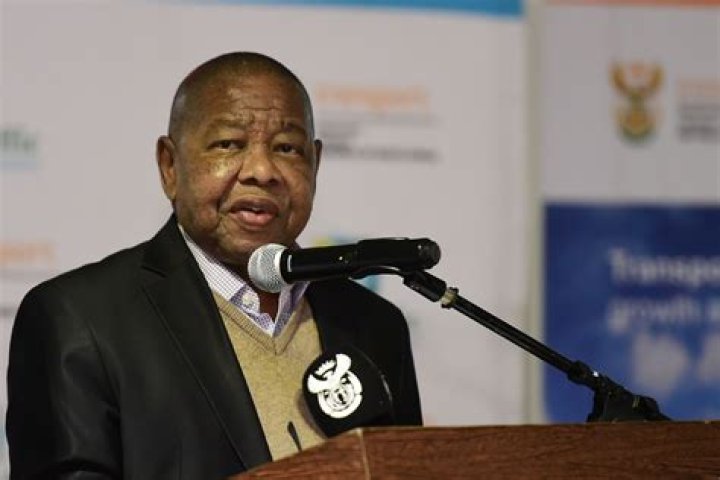 R10 billion NSFAS funding shortfall Minister Nzimande must explain