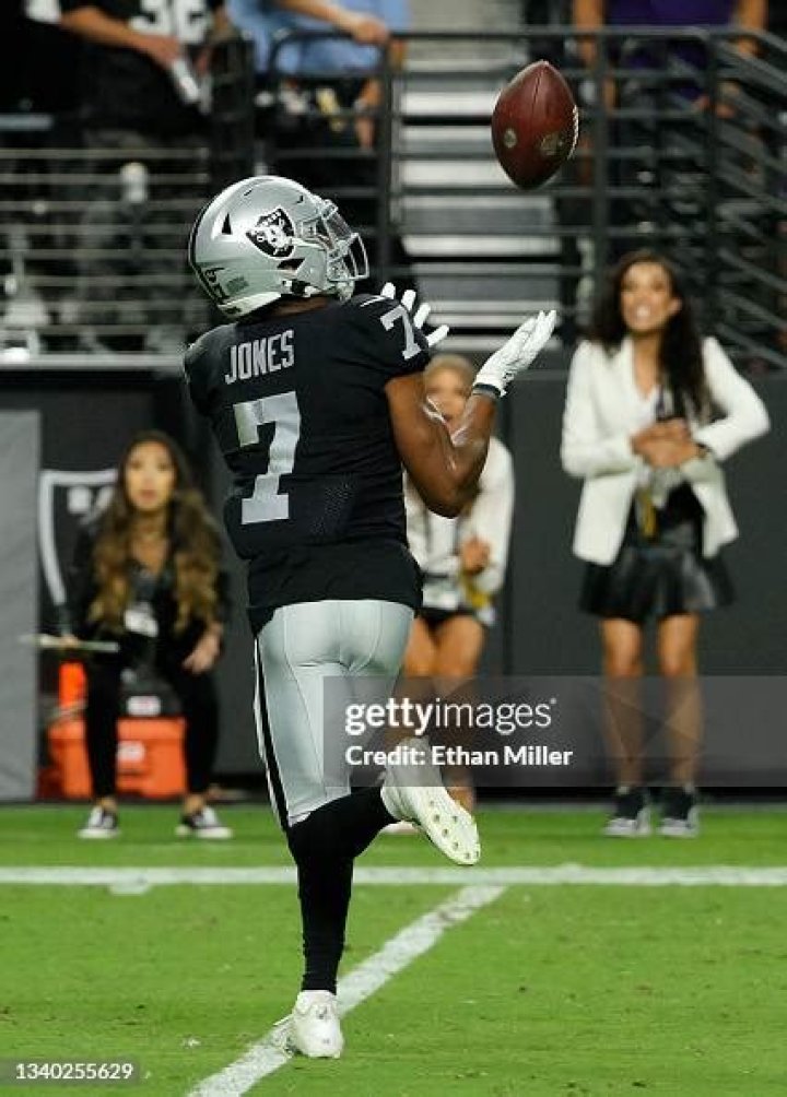 Raiders news Zay Jones leaving for big contract with Jaguars Silver