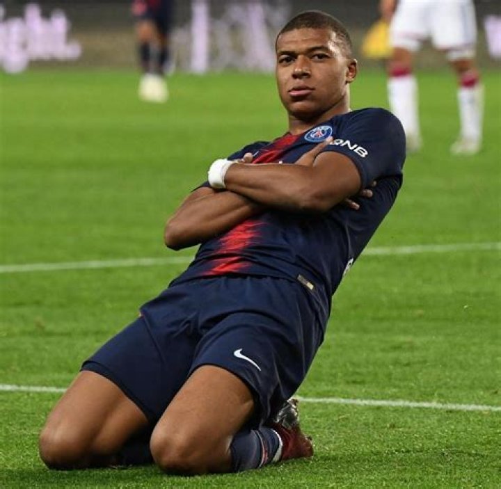 Real Madrid Transfer Talk Kylian Mbappe, Harry Kane