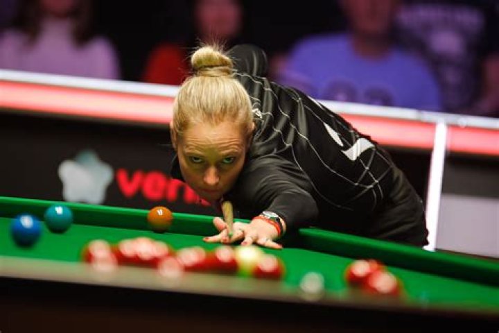 Reanne Evans makes it a perfect 10 with UK title Express & Star