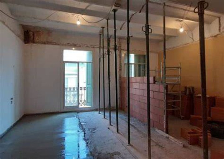 Reforma de antigua vivienda en Windsor en una moderna del siglo XXI