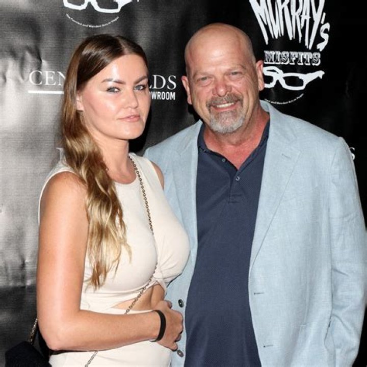 Rick Harrison ExWives Tracy Harrison and Kim Harrison Antique TV Shows
