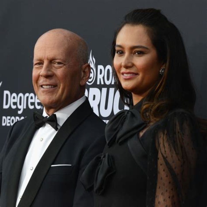 Rihanna&rsquo;s dad&rsquo;s message for Bruce Jenner is certainly controversial