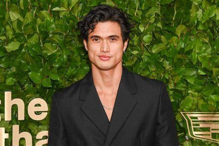 Riverdale Charles Melton bio age, height, ethnicity, parents