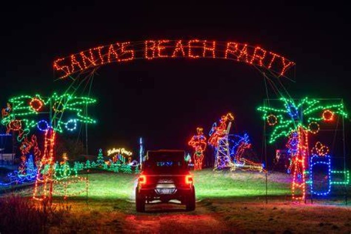 Riverhead Holiday Light Show returns for third season in Calverton