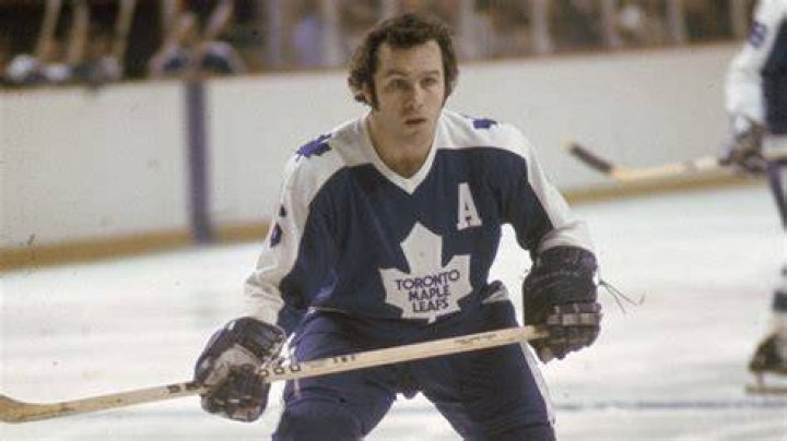 Ron Ellis Toronto Maple Leafs Autographed 8x10 Photo CoJo Sport