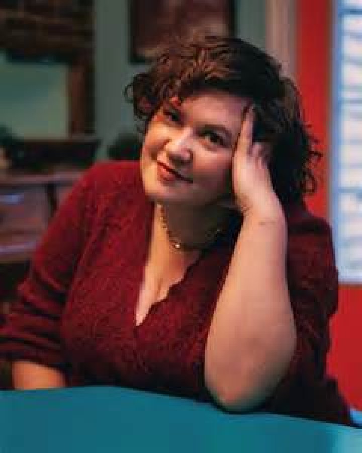 Rose Reid (Author of Crown of Crimson)
