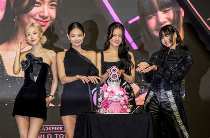 Ros&eacute; Wowlavish