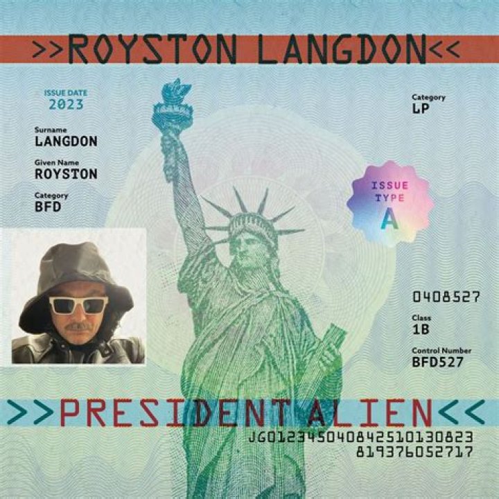 Royston Langdon Bio, Facts, Family Life of British Singer