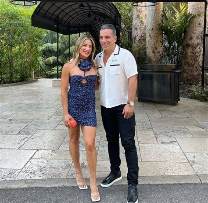 sebastian maniscalco wife