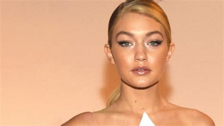 See How Gigi Hadid's Beauty Look Has Evolved Teen Vogue