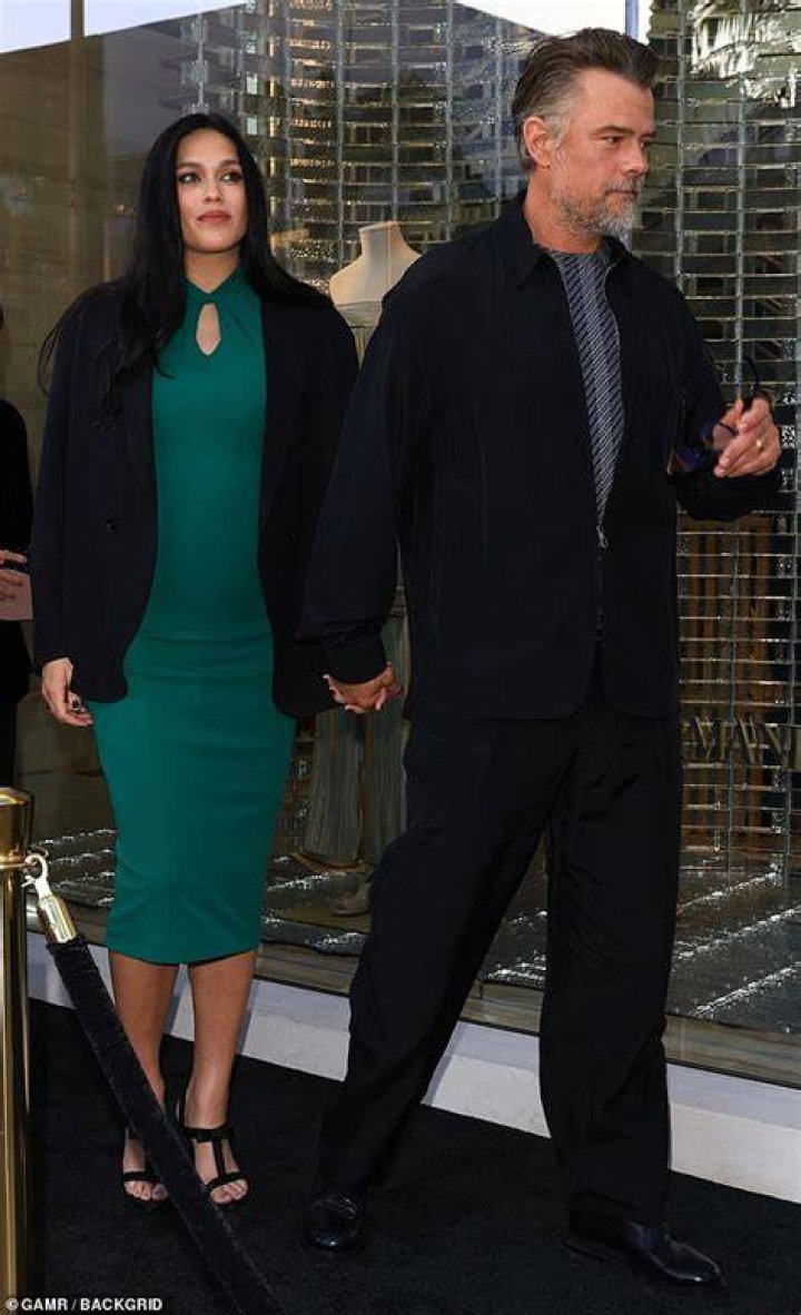Siapa Audra Mari? Ratu Kontes Berkencan dengan Josh Duhamel Kehidupan