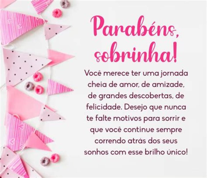 Sobrinha de 12 anos de Mari Maria &eacute; criticada por namoro e se afasta