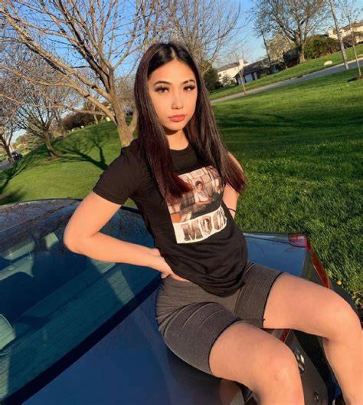 Sophia Mina Premieres Video For New Single ‘Ain’t Got Time
