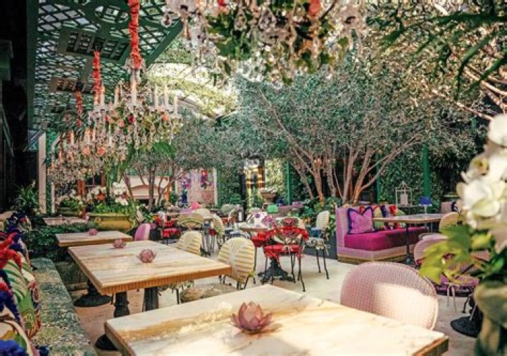 St Regis Atlanta Garden Room bestroom.one