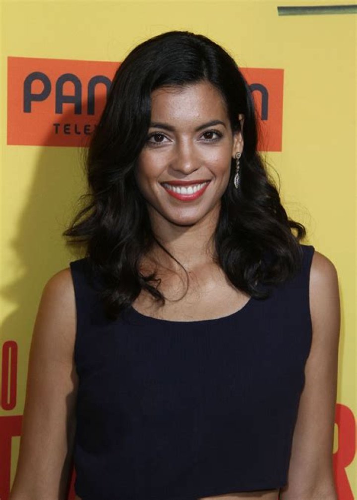 Stephanie Sigman's Shoe Size and Body Measurements Including Height